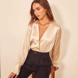REFORMATION Beverly Bodysuit size medium